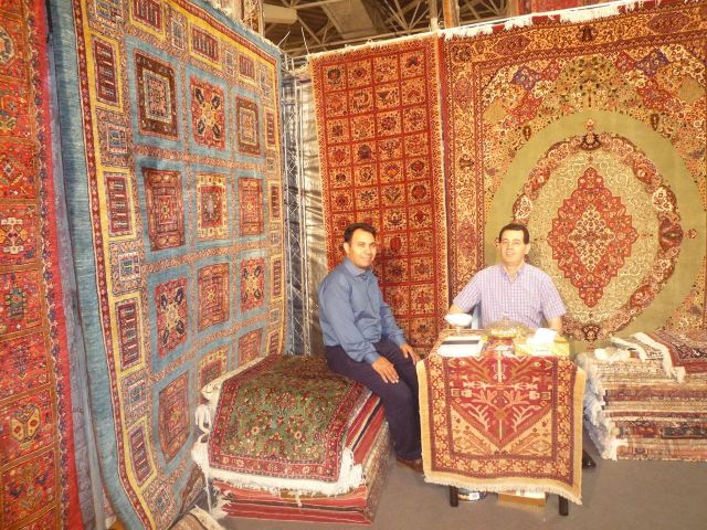 SARAFRAZ サラフラズ