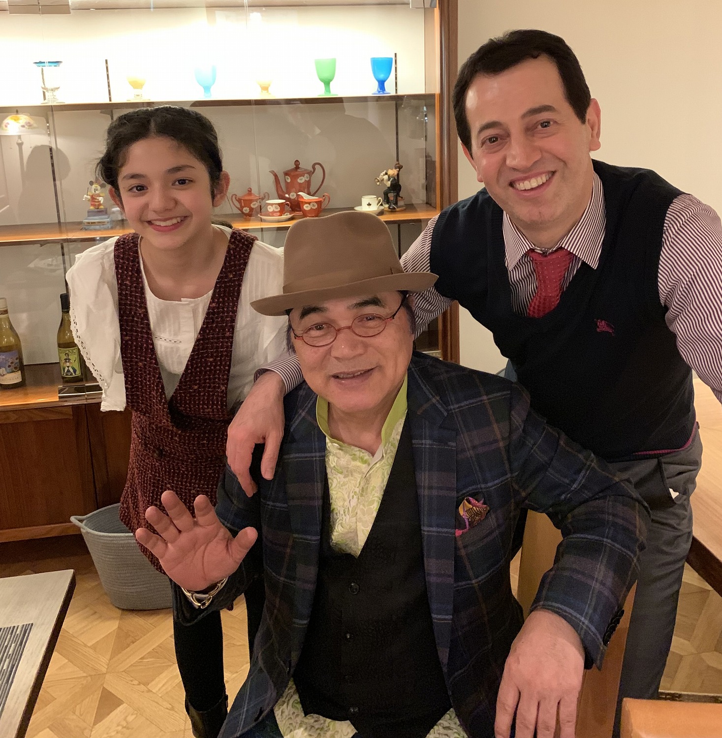 きみまろさんとアリとティナ